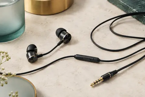 Écouteurs filaires noirs Ludos Omnitone avec microphone intégré et fiche jack 3,5 mm